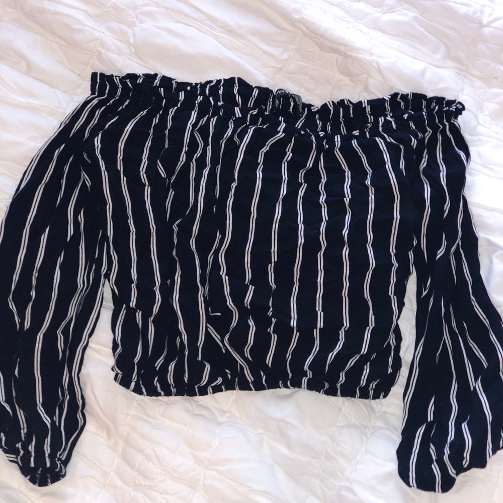 Brandy Melville striped flowy off the shoulder top
